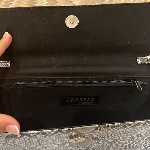 Express clutch - Picture 2 of 2